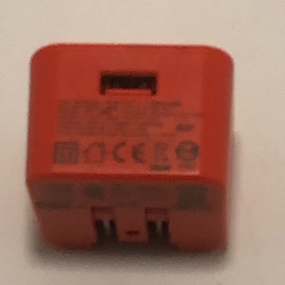 JBL Vibrant Orange Charging block - Picture 2 of 7